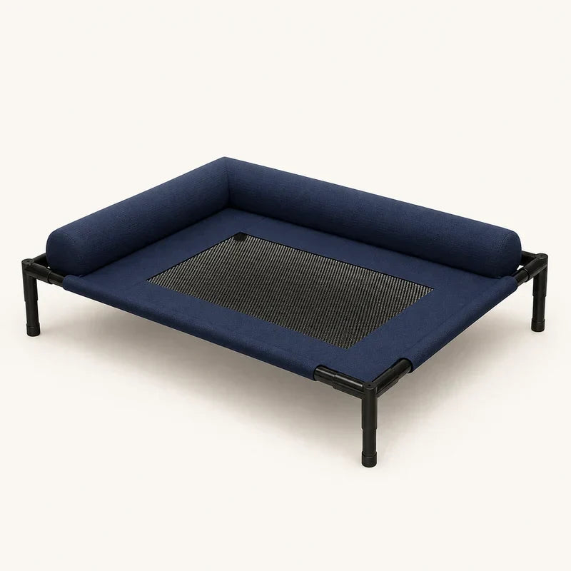 Lit surélevé pour chien bleu marine, couchage facile à transporter lors d'un déménagement avec un chien
