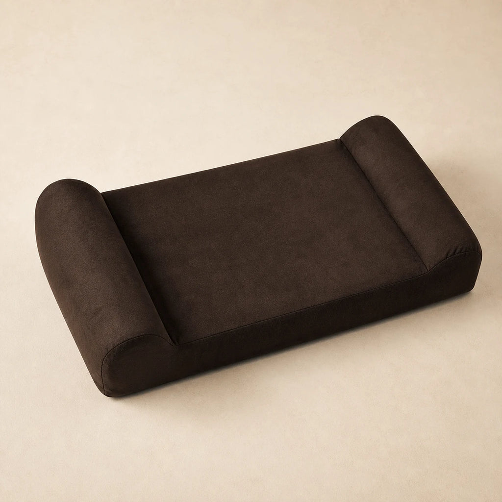 Canapé orthopédique marron pour grand chien, vue de dessus | KALMO